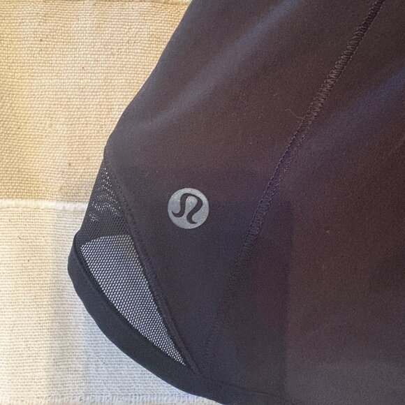 Lululemon Hotty Hot Low Rise Swift Lined Running Shorts – Black, XS (2) - Picture 3 of 7